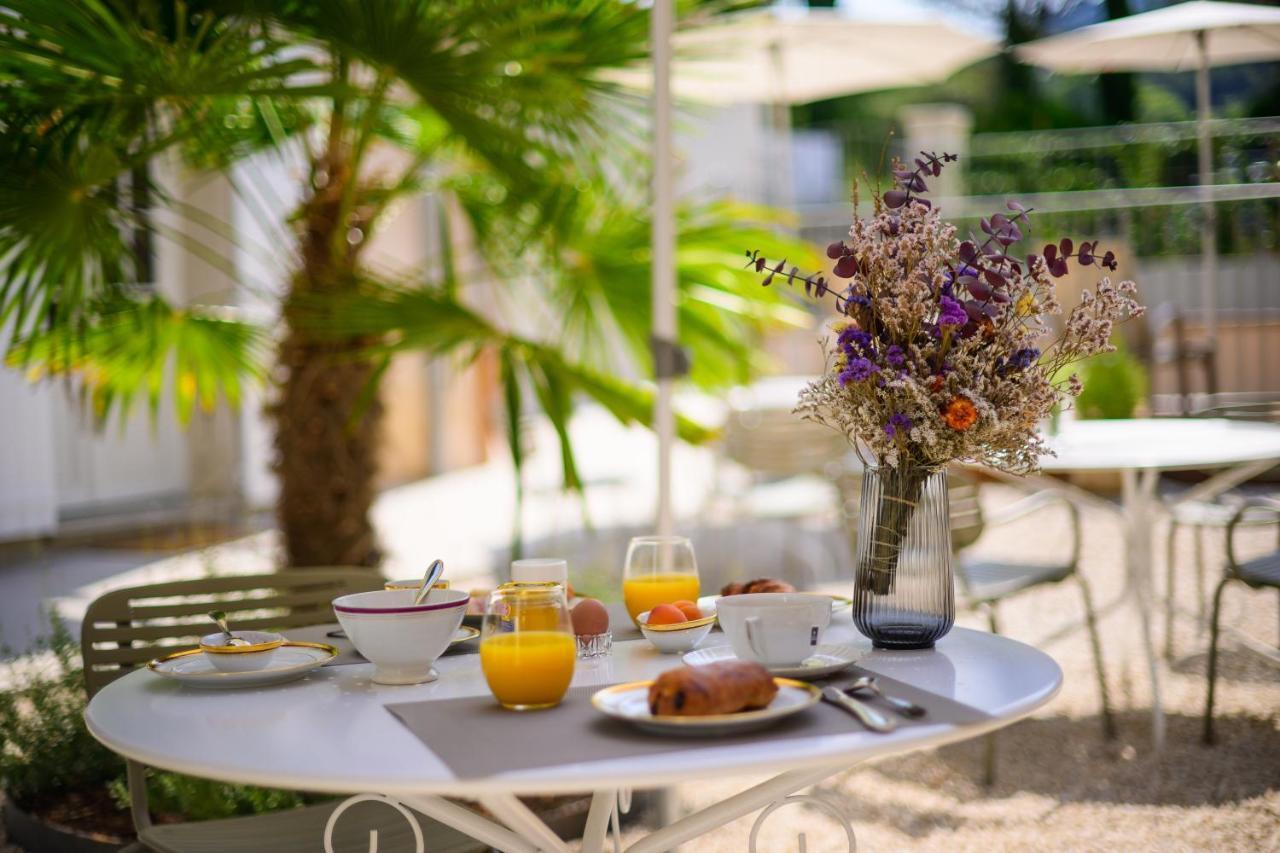 Villa Sainte Anne جيكونداس المظهر الخارجي الصورة