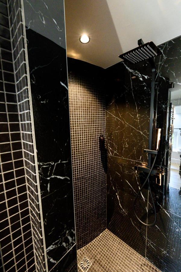 Villa Sainte Anne جيكونداس المظهر الخارجي الصورة